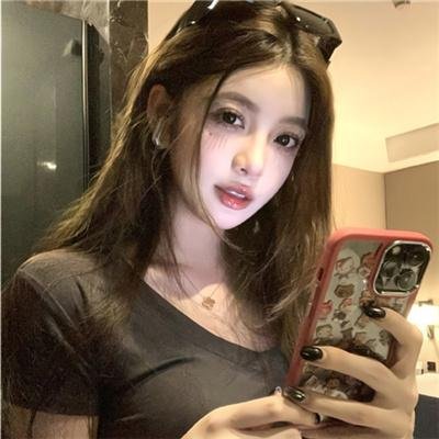 赛车手妮卡